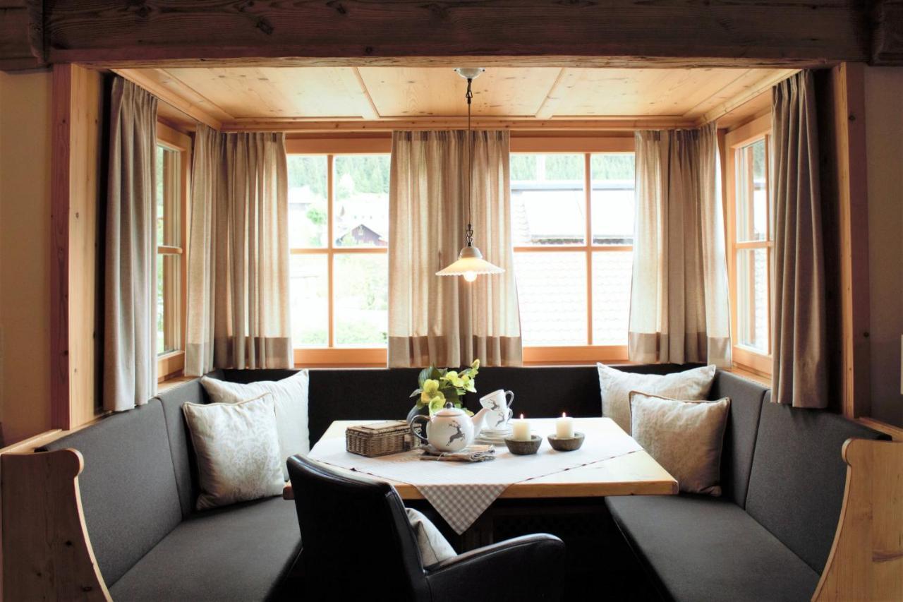 Chalet Tannenhof Lermoos Bagian luar foto